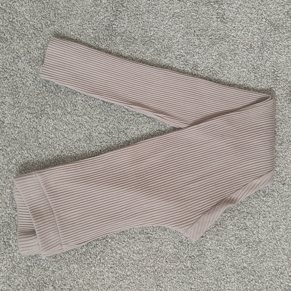 H&M Basics Ribbed Neutral Leggings - Picture 3 of 5